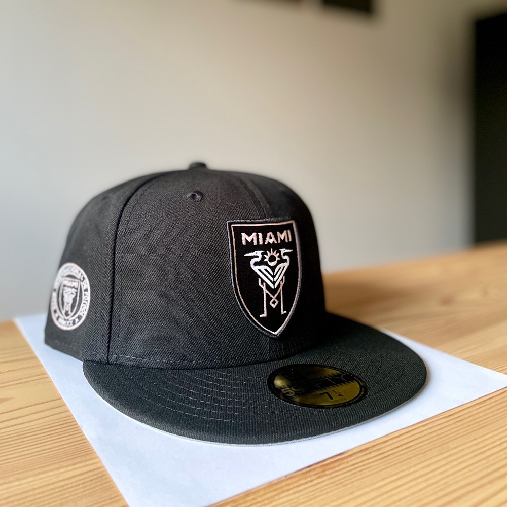Inter Miami Black/Pink 59FIFTY Fitted Cap